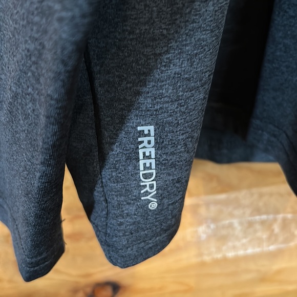 Eddie Bauer NWT Quarter Zip Mock Neck Pullover Size X-Large in Gray - Picture 5 of 9